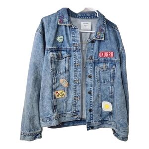 Old Navy Boyfriend Denim Jacket M with Fun Patches & Embroidered Collar